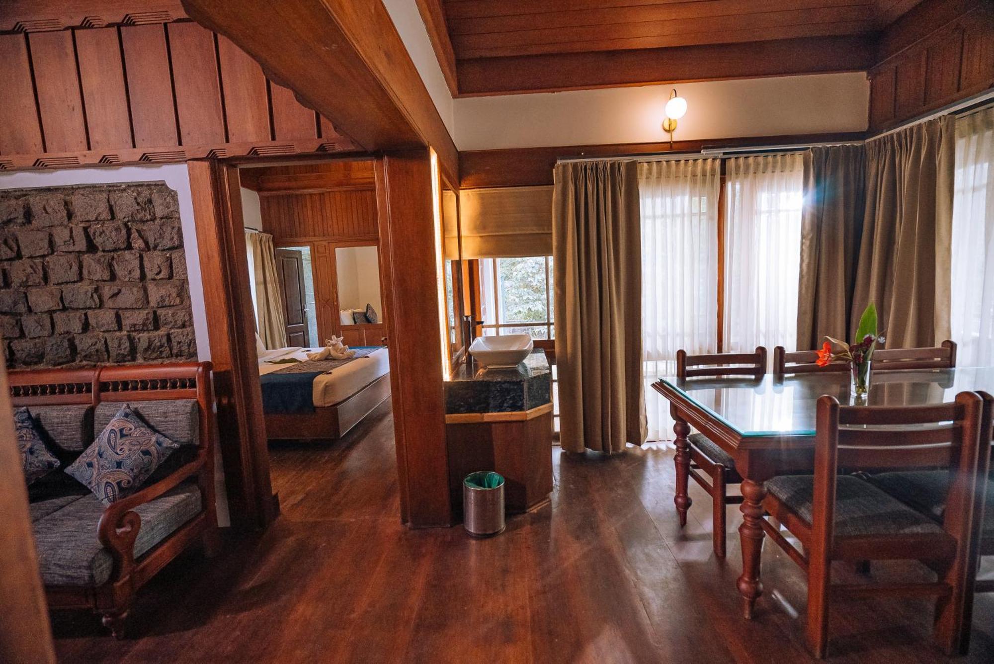 Elixir Woods Luxury Resort And Spa, Munnar Exterior foto