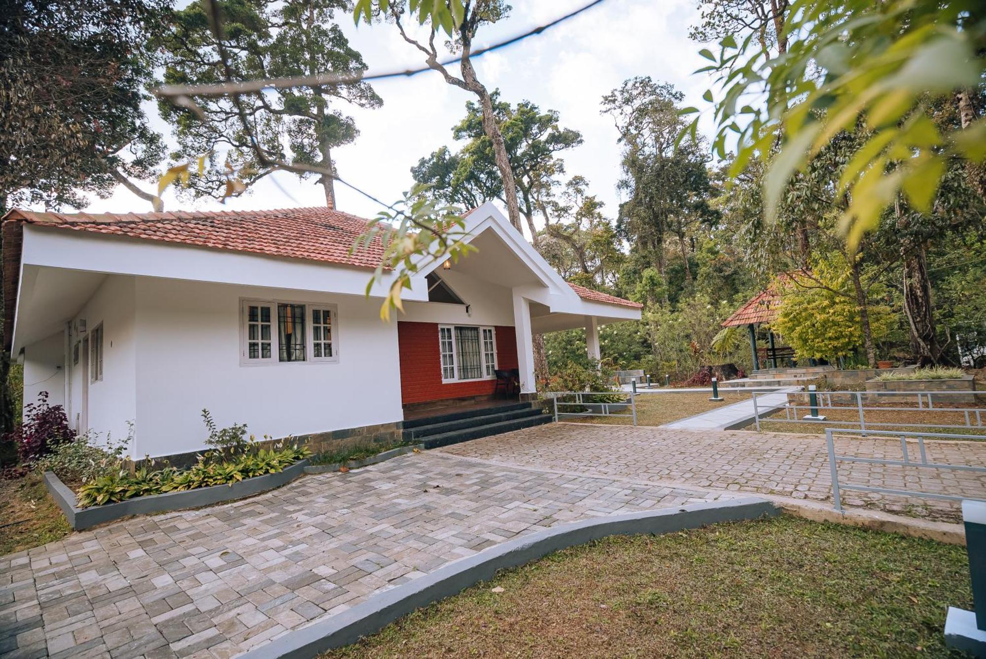 Elixir Woods Luxury Resort And Spa, Munnar Exterior foto