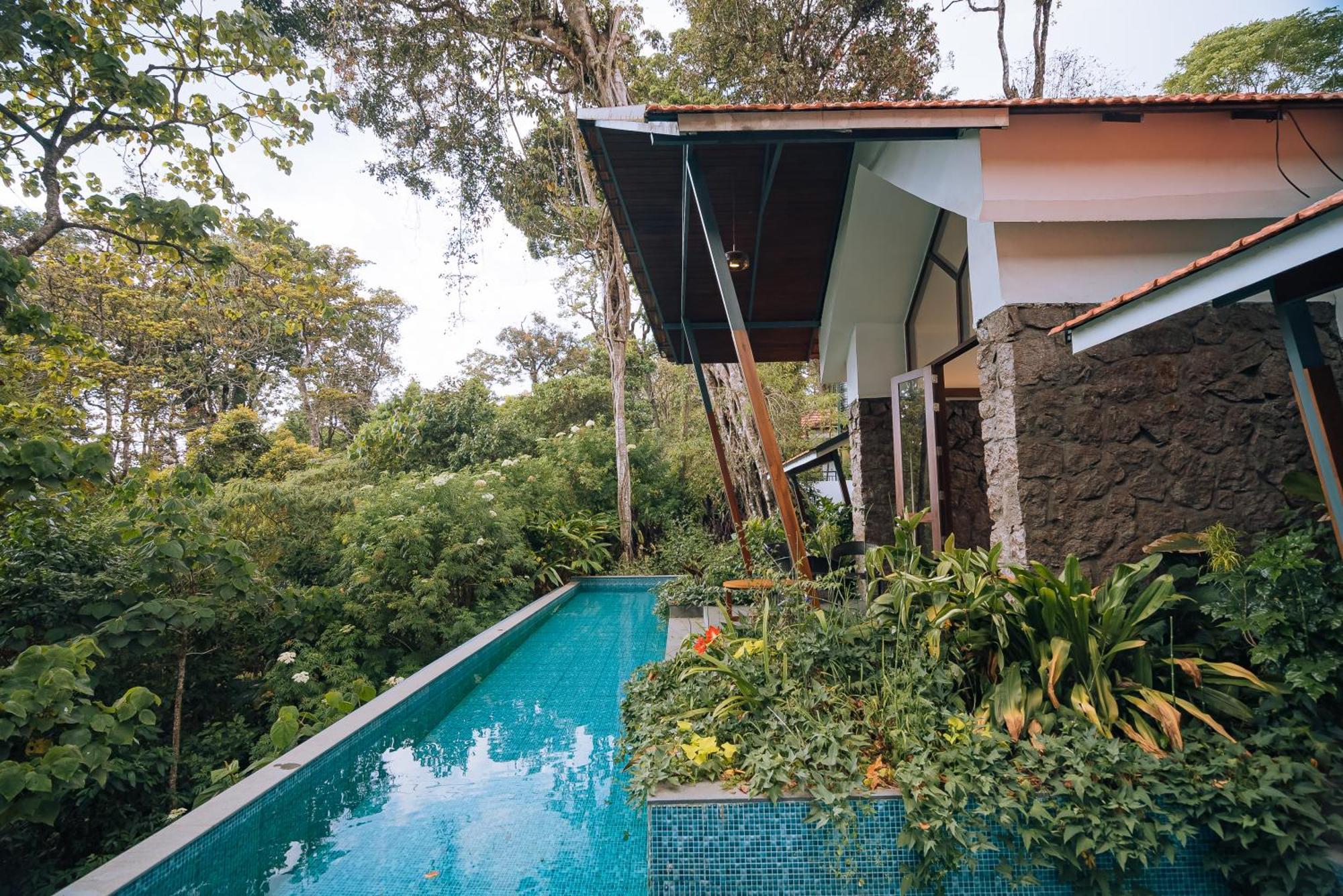 Elixir Woods Luxury Resort And Spa, Munnar Exterior foto