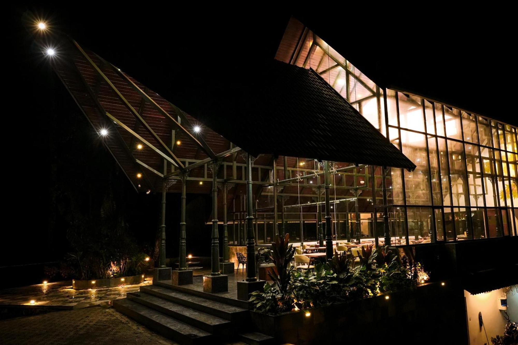 Elixir Woods Luxury Resort And Spa, Munnar Exterior foto
